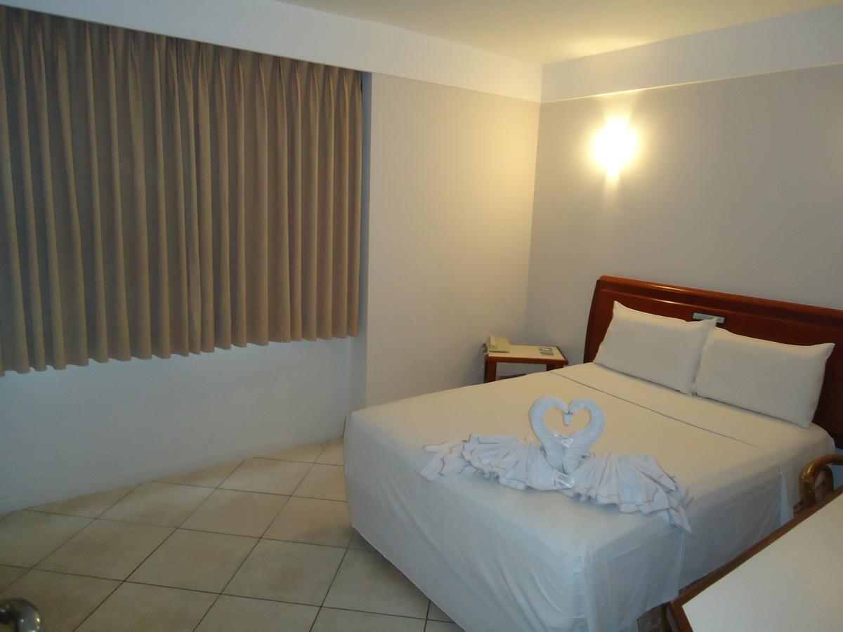 Hotel Minuano Витория Экстерьер фото